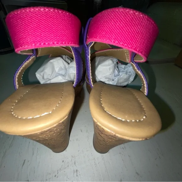 Pink and Purple Sandle Wedges Size 8 - Picture 3 of 5